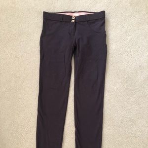 Freddy’s Livify Butt lifting pants. Size medium.